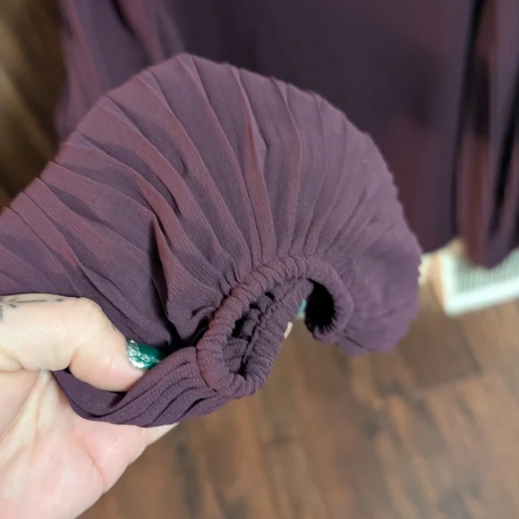 Ann Taylor Mixed Media Pleated Sleeve Blouse - Picture 4 of 4